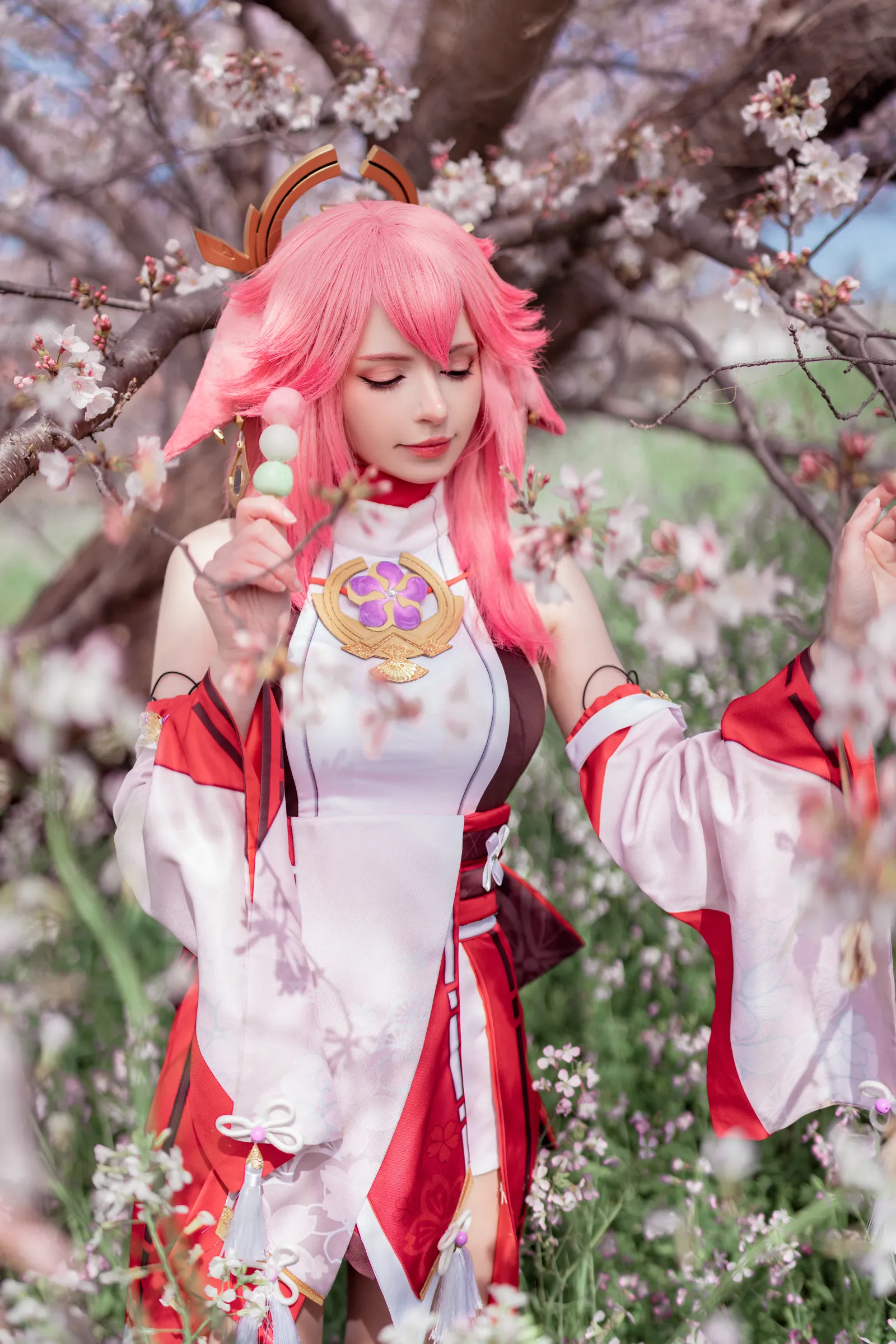 PeachMilky角色扮演原神八重神子4k手机壁纸