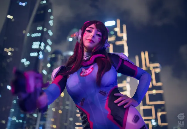 Mikomi Hokina角色扮演守望先锋D.Va4k电脑桌面壁