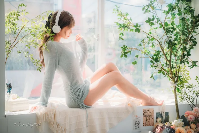 可爱 清纯 窗边女孩壁纸