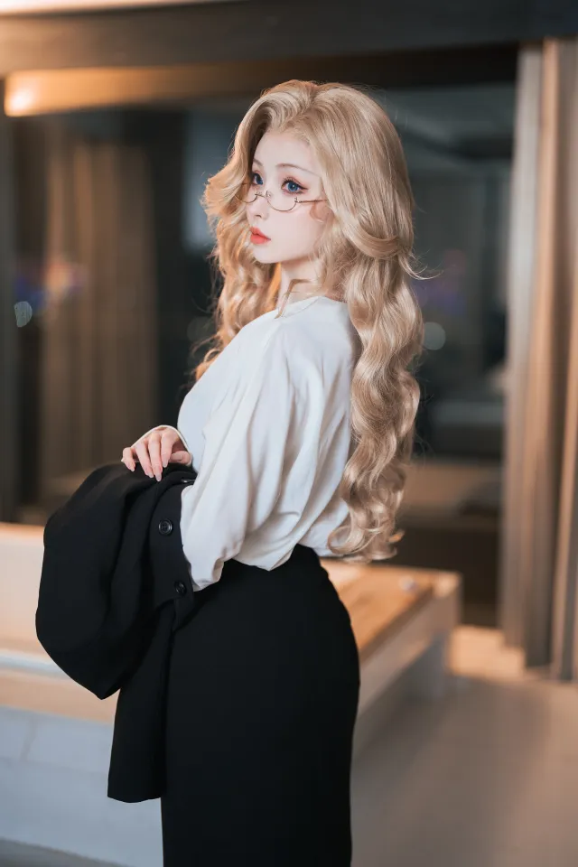 rioko凉凉子女总裁